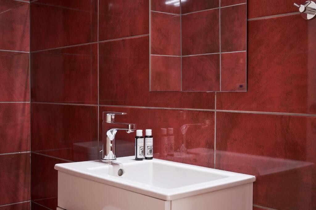 Fix 2Bd Apartment With Parthenon View เอเธนส์ ภายนอก รูปภาพ